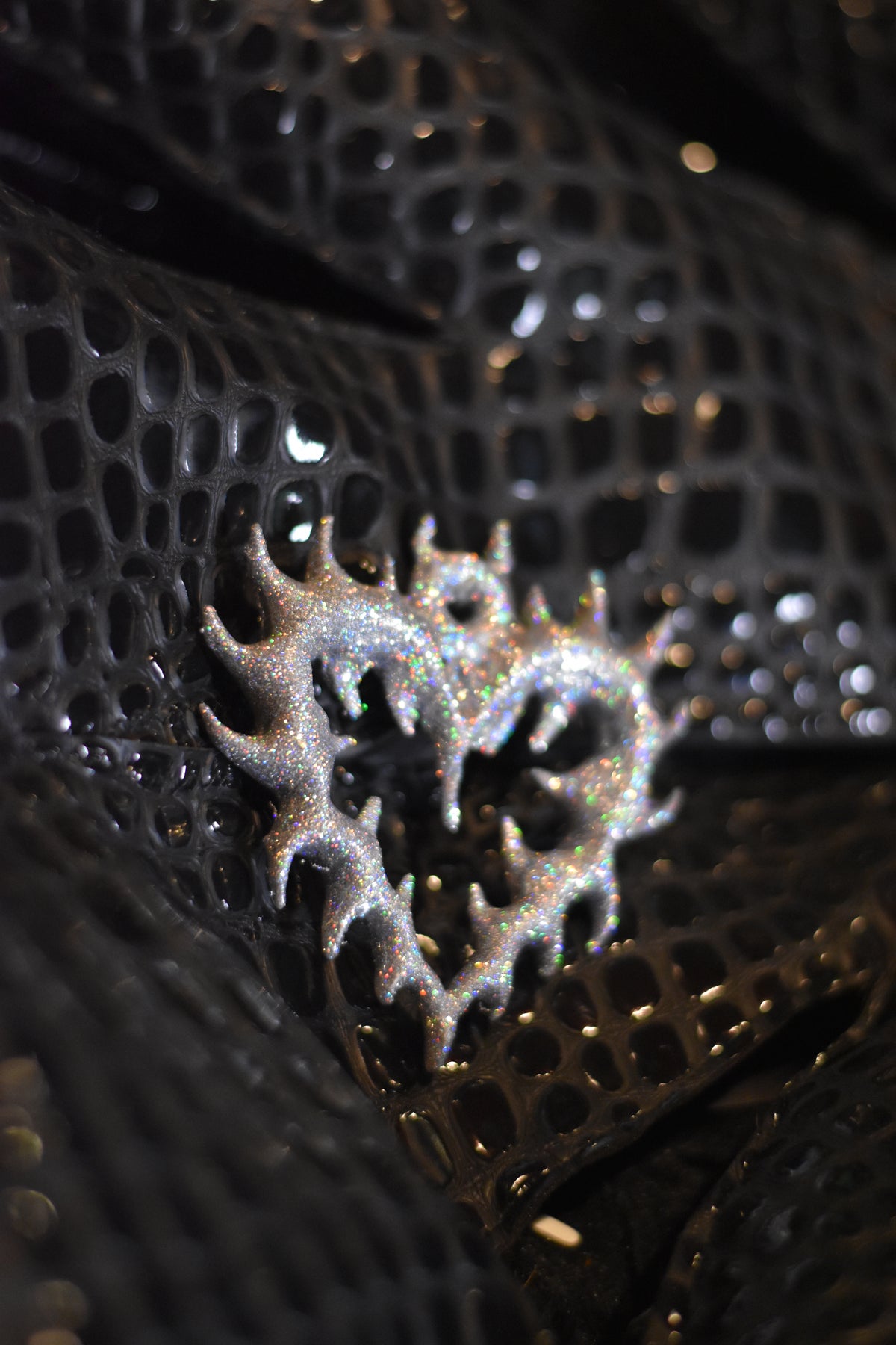 💕Thorny Heart - Silver Glitter