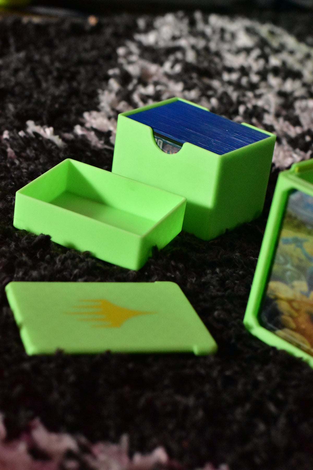Magic Deck Box - Lockable with Tray